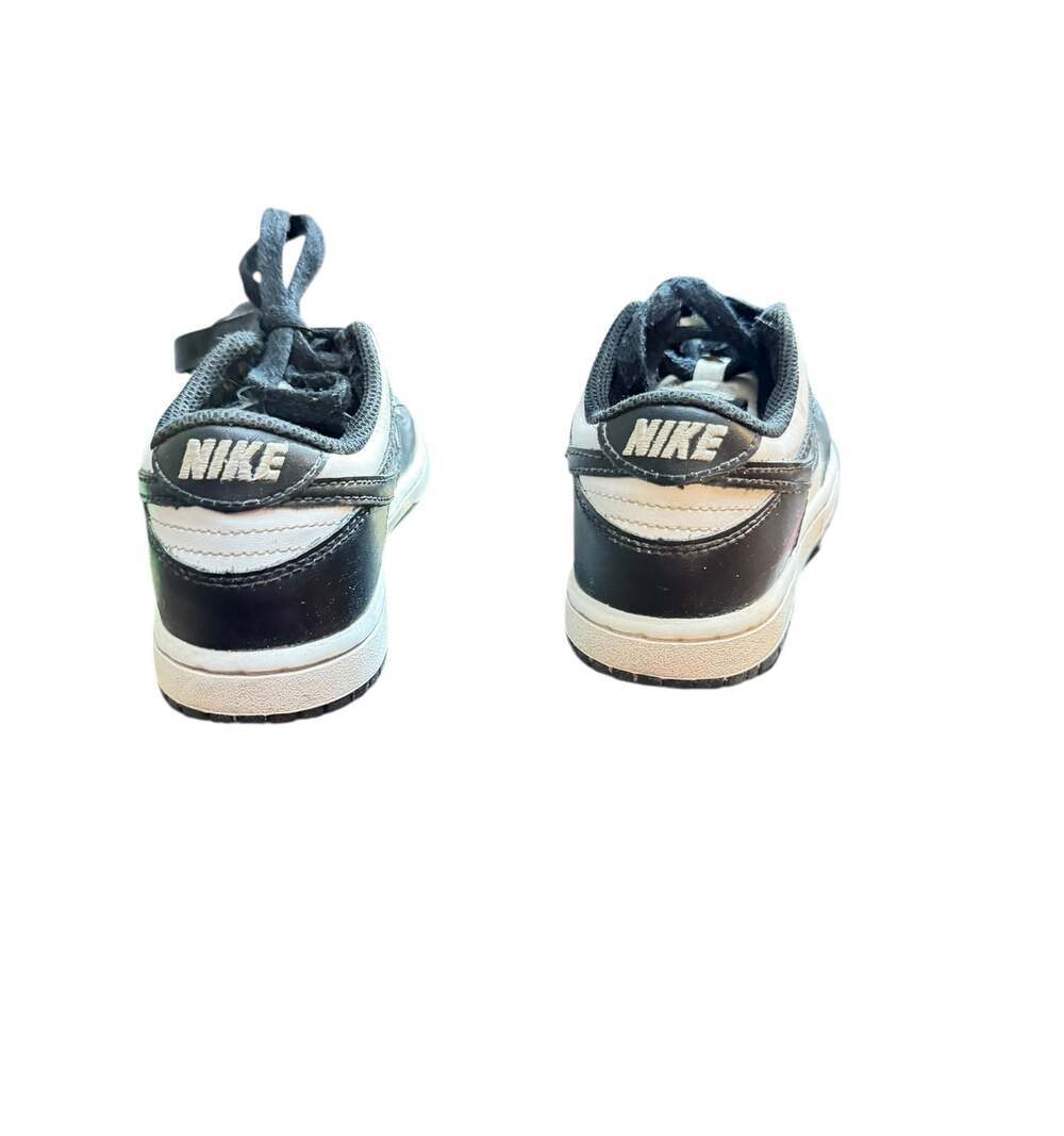 Nike Air Force 1 Low Black/White Youth Sneakers - Size 12C - Picture 3 of 6